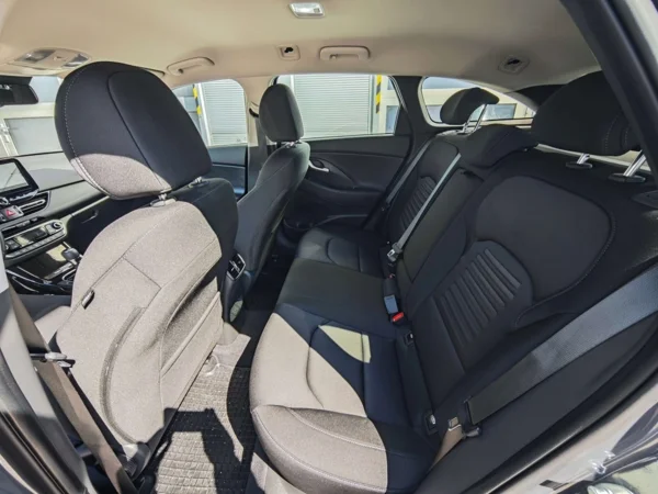 Hyundai i30 CW FAMILY + Smart Pack DCT 1,5 T-GDi MHEV  103kW 12