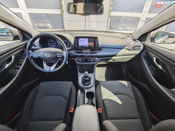 Hyundai i30 CW Family 1,5 DPi 81kW 12