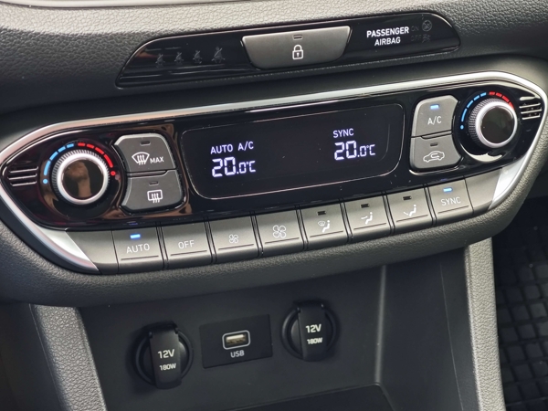 Hyundai i30 CW Family 1,5 DPi 81kW 16