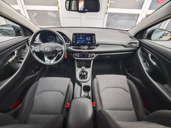 Hyundai i30 CW Family 1,5 DPi 81kW 12