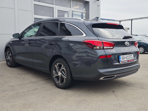 Hyundai i30 CW Family 1,5 DPi 81kW 7