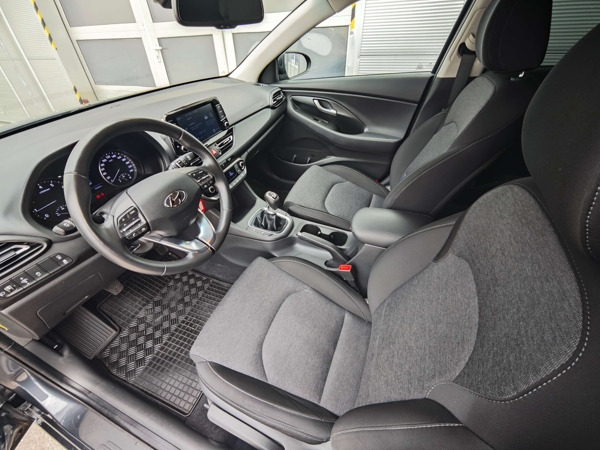 Hyundai i30 CW Family 1,5 DPi 81kW 10