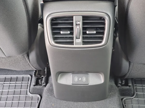 Hyundai i30 CW FAMILY DCT 1,5 T-GDi MHEV 103kW 30