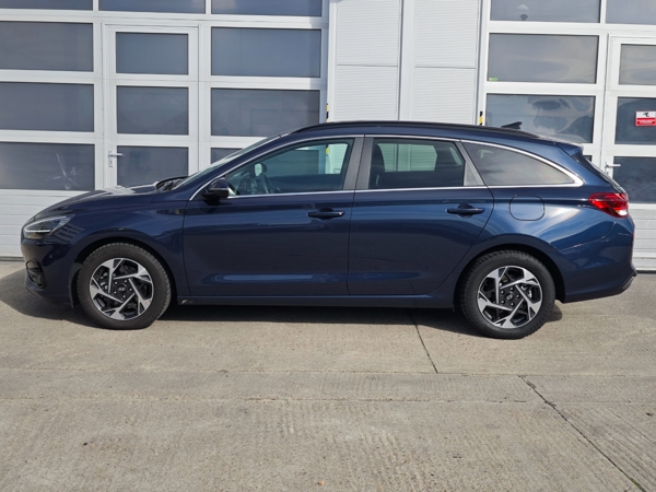 Hyundai i30 CW FAMILY DCT 1,5 T-GDi MHEV 103kW 8
