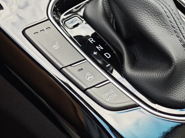 Hyundai i30 CW FAMILY DCT 1,5 T-GDi MHEV  103kW 22