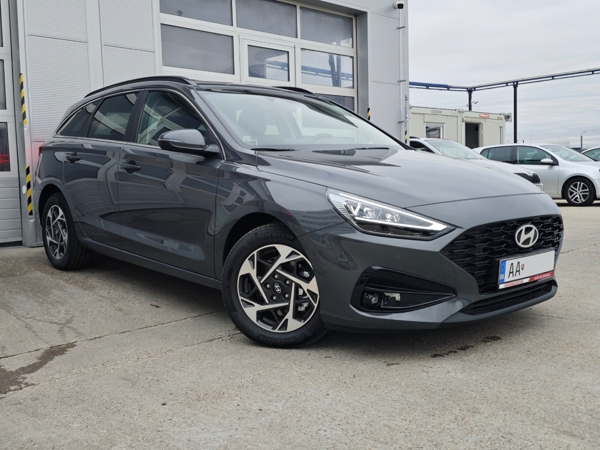 Hyundai i30 CW FAMILY DCT 1,5 T-GDi MHEV  103kW 5
