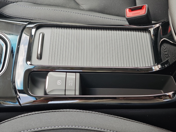 Hyundai i30 CW FAMILY DCT 1,5 T-GDi MHEV  103kW 24