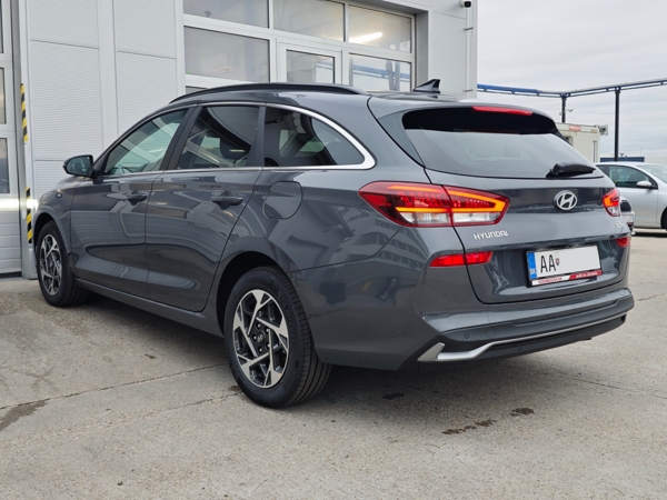 Hyundai i30 CW FAMILY DCT 1,5 T-GDi MHEV  103kW 7