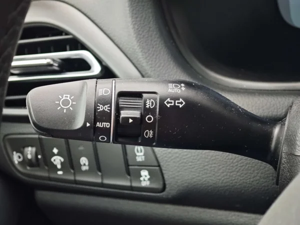 Hyundai i30 CW FAMILY DCT 1,5 T-GDi MHEV  103kW 21