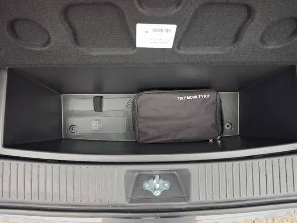 Hyundai i30 CW FAMILY DCT 1,5 T-GDi MHEV  103kW 28