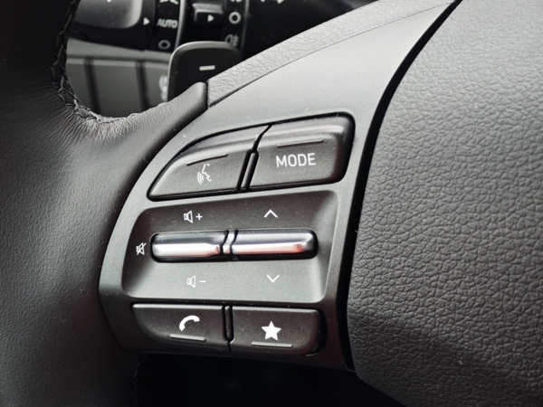 Hyundai i30 CW FAMILY DCT 1,5 T-GDi MHEV  103kW 23