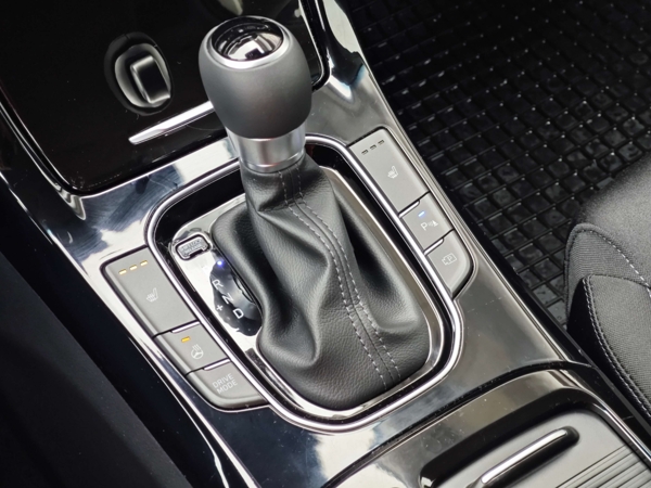 Hyundai i30 CW FAMILY DCT 1,5 T-GDi MHEV  103kW 20