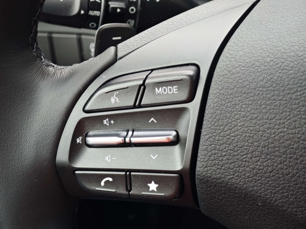 Hyundai i30 CW FAMILY DCT 1,5 T-GDi MHEV  103kW 24