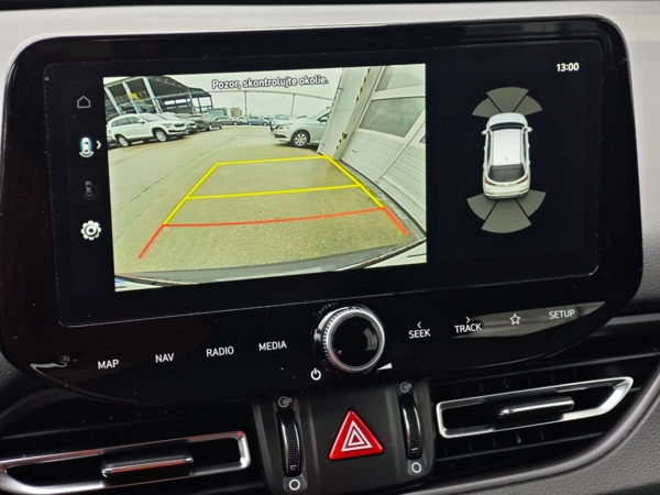 Hyundai i30 CW FAMILY DCT 1,5 T-GDi MHEV  103kW 16