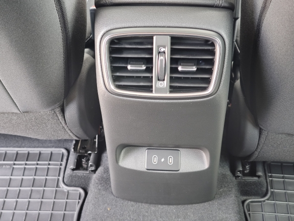 Hyundai i30 CW FAMILY +NAVI+LED 103kW 31