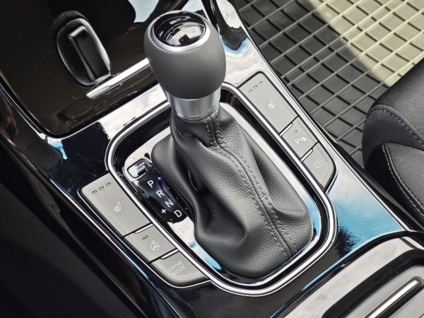 Hyundai i30 CW FAMILY +NAVI+LED 103kW 21