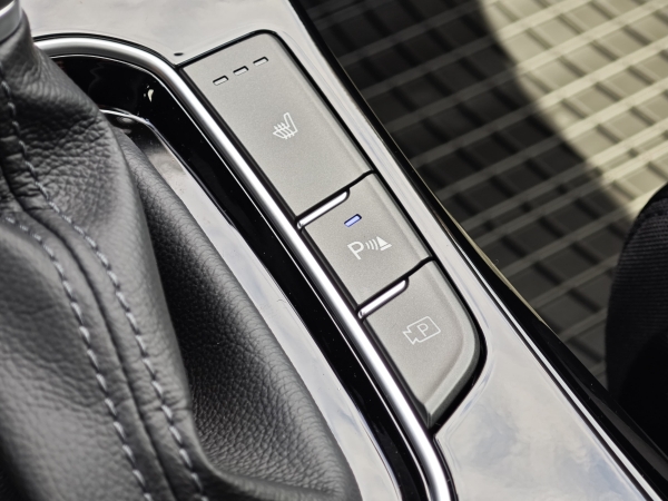 Hyundai i30 CW FAMILY +NAVI+LED 103kW 23