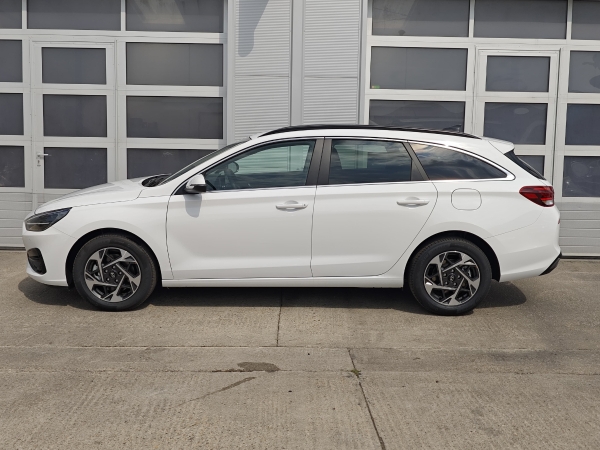 Hyundai i30 CW FAMILY +NAVI+LED 103kW 8