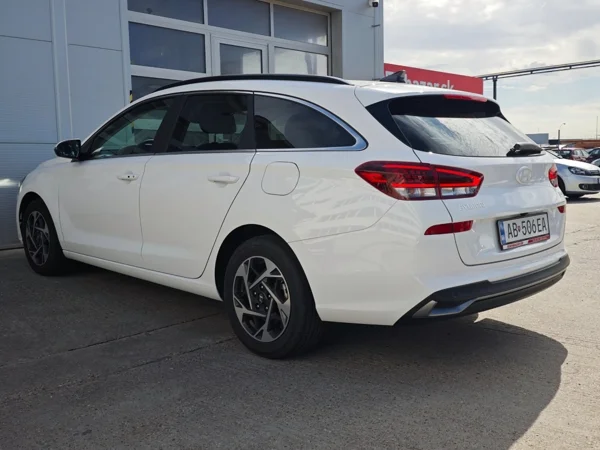 Hyundai i30 CW Family T-GDi 85kW 7