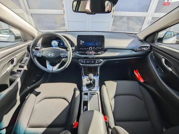 Hyundai i30 CW Family T-GDi 85kW 13