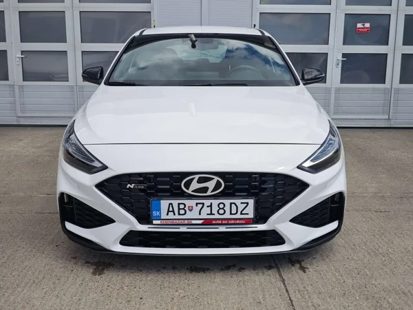 Hyundai i30 N Line DCT 1,6 T-GDi 110kW 4