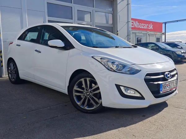 Hyundai i30 Style 1,6 CRDi 100kW 5