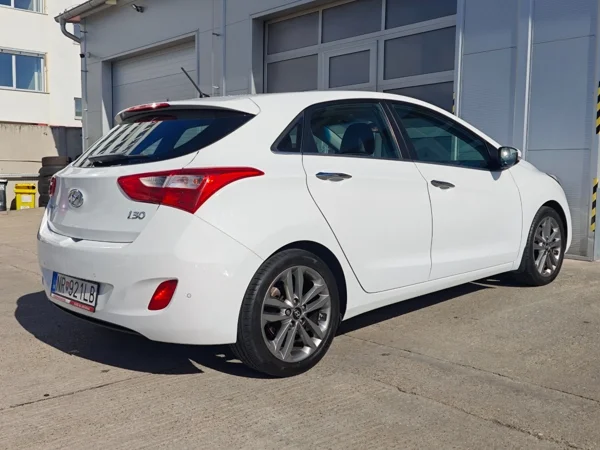 Hyundai i30 Style 1,6 CRDi 100kW 2