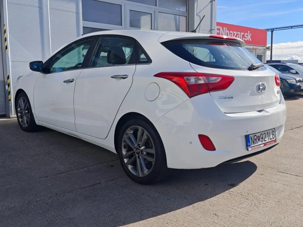 Hyundai i30 Style 1,6 CRDi 100kW 7