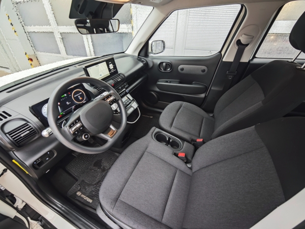 Hyundai Inster Comfort + Family Pack 71kW 10