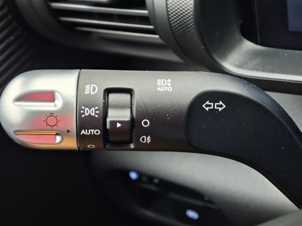 Hyundai Inster Comfort + Family Pack 71kW 21