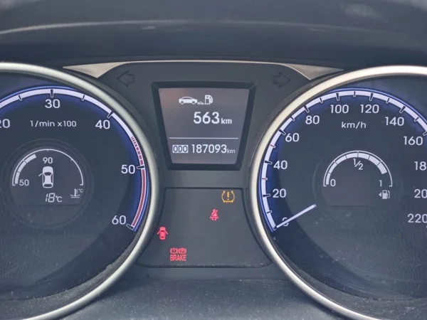 Hyundai ix35 Style 4x4 2,0 CRDi 100kW 8