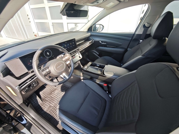 Hyundai Tucson Style HEV 4WD A/T 1,6 176kW 10