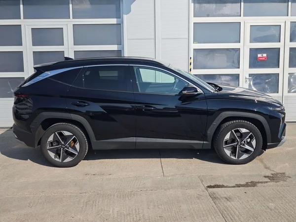Hyundai Tucson Style HEV 4WD A/T 1,6 176kW 8