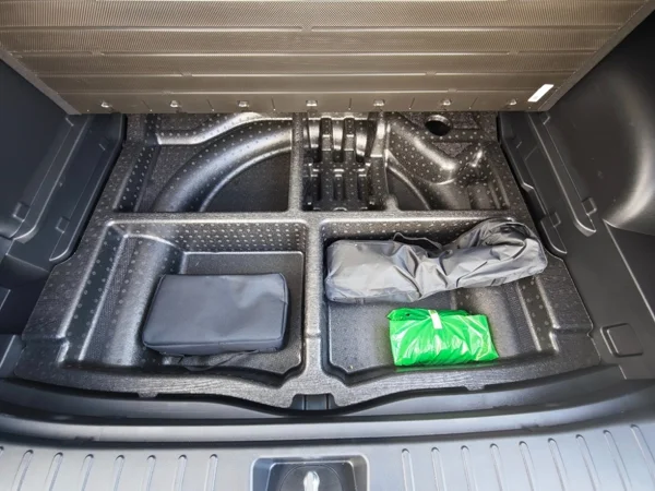 Hyundai Tucson Style HEV 4WD A/T 1,6 176kW 35