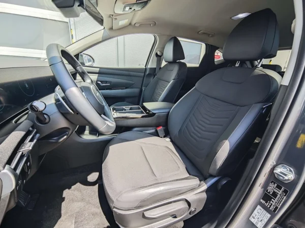 Hyundai Tucson Style HEV 4WD A/T 1,6 176kW 11