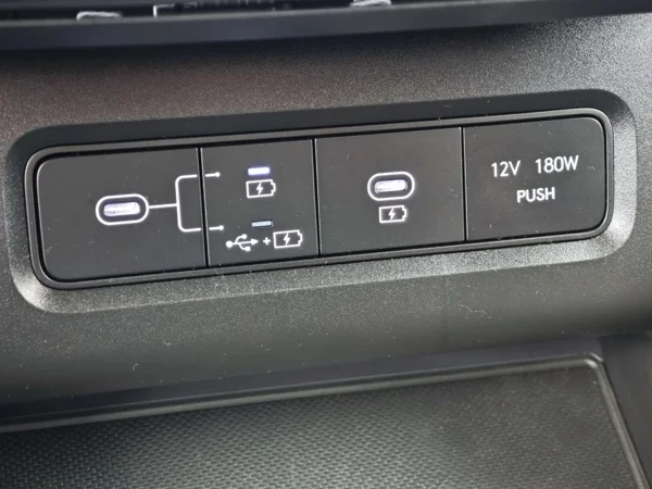 Hyundai Tucson Style HEV A/T 1,6 176kW 25