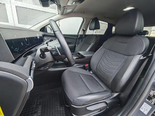 Hyundai Tucson Style HEV A/T 1,6 176kW 11