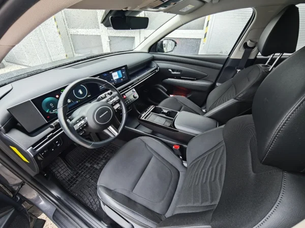 Hyundai Tucson Style HEV A/T 1,6 176kW 10