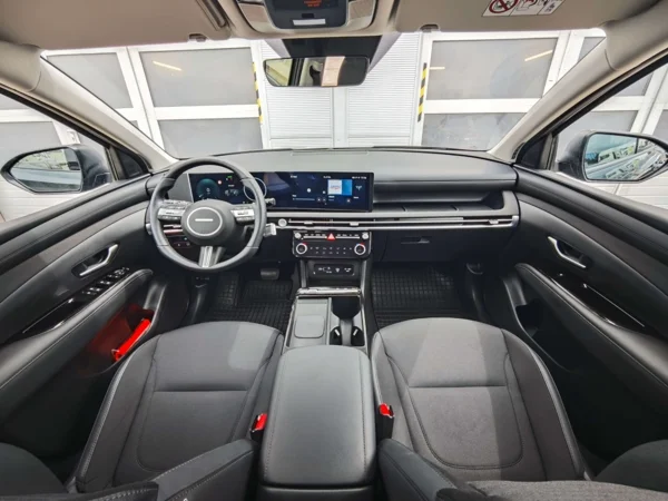 Hyundai Tucson Style HEV A/T 1,6 176kW 13