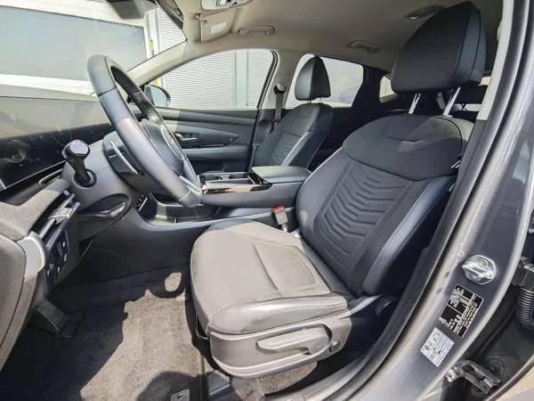 Hyundai Tucson Style HEV A/T 1,6 176kW 11