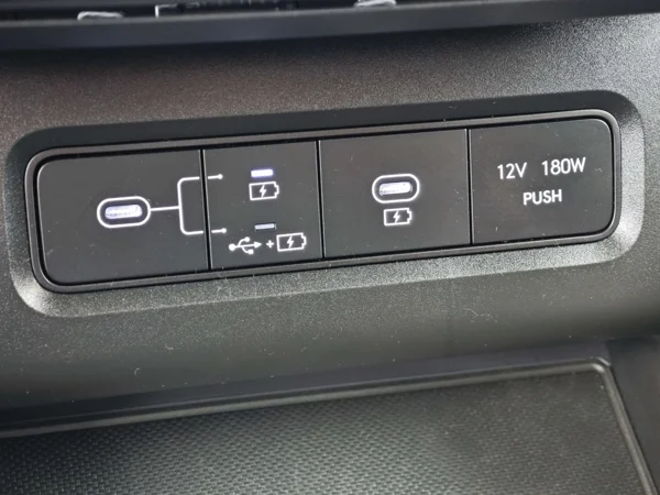 Hyundai Tucson Style HEV A/T 1,6 176kW 25