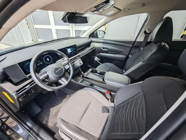 Hyundai Tucson Style HEV A/T 1,6 176kW 10