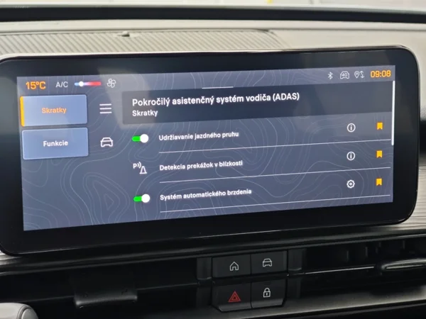 Jeep Avenger LONGITUDE 1,2T e-Hybrid DCT6 81kW 20