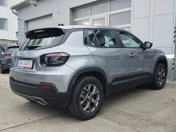Jeep Avenger LONGITUDE 1,2T e-Hybrid DCT6 81kW 2