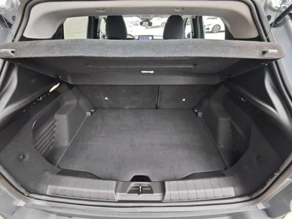 Jeep Avenger LONGITUDE 1,2T e-Hybrid DCT6 81kW 34