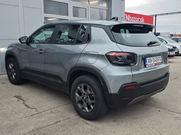 Jeep Avenger LONGITUDE 1,2T e-Hybrid DCT6 81kW 7