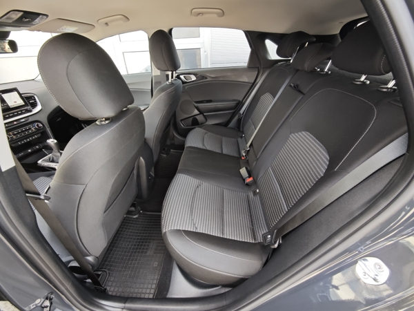 Kia Cee'd GOLD 1,5 T-GDi 103kW 11
