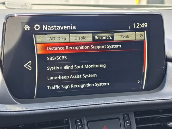 Mazda 6 Exclusive-line Skyactiv G194 2,5  143kW 19