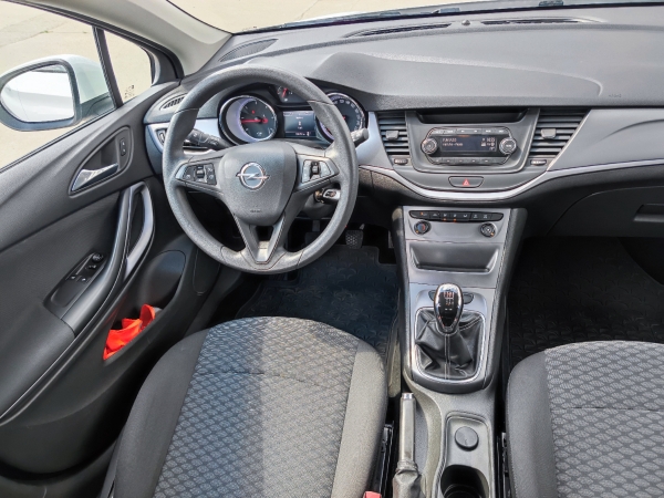 Opel Astra Sport Tourer Selection 1,6 CDTi  81kW
