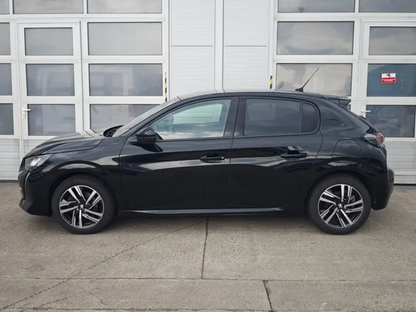 Peugeot 208 Allure 1,2  74kW 8